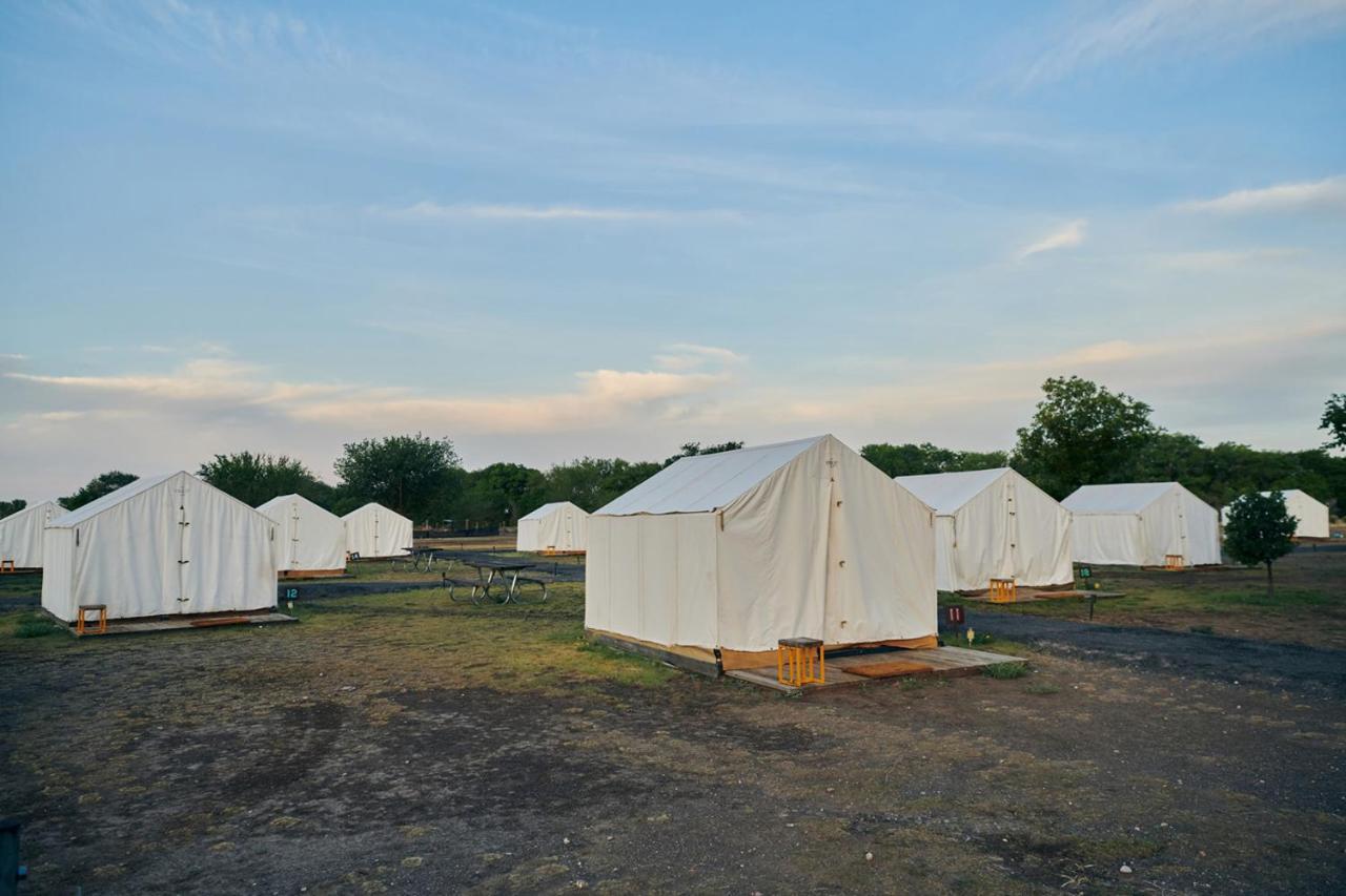 El Cosmico Villa Marfa Dış mekan fotoğraf